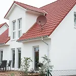 Ferienwohnanlage Schwabe Mit Schwimmbad * Rerik