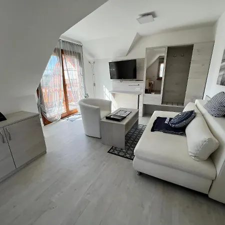 Ferienwohnanlage Schwabe Mit Schwimmbad Apartment *
