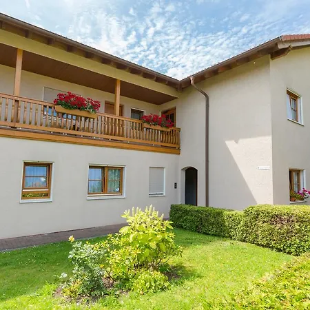 Apartment Ferienwohnanlage Schwabe Mit Schwimmbad *