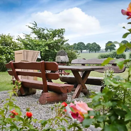 Ferienwohnanlage Schwabe Mit Schwimmbad Apartment *