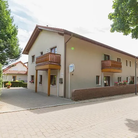 Ferienwohnanlage Schwabe Mit Schwimmbad * Rerik