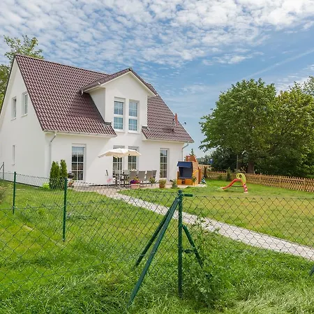 Ferienwohnanlage Schwabe Mit Schwimmbad